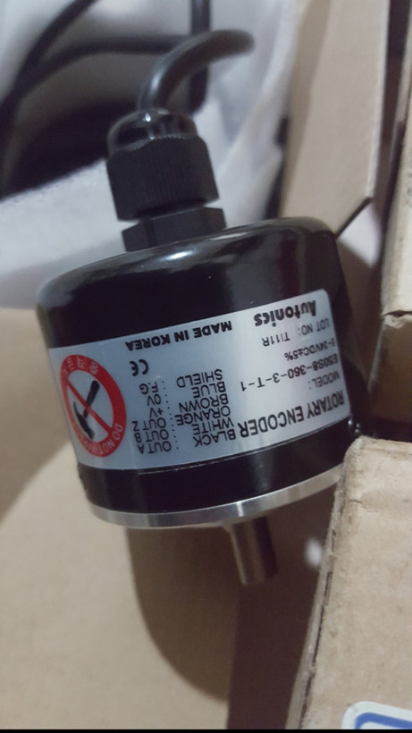 روتاری انکودر ۳۶۰۰ پالس آتونیکس E50S8-3600-3-T-24