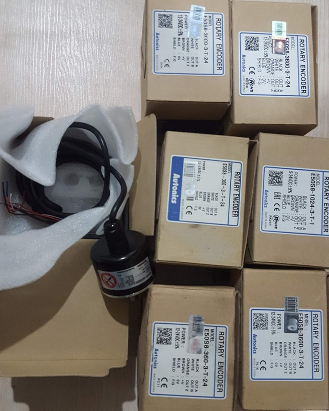 روتاری انکودر ۳۶۰۰ پالس آتونیکس E50S8-3600-3-T-24